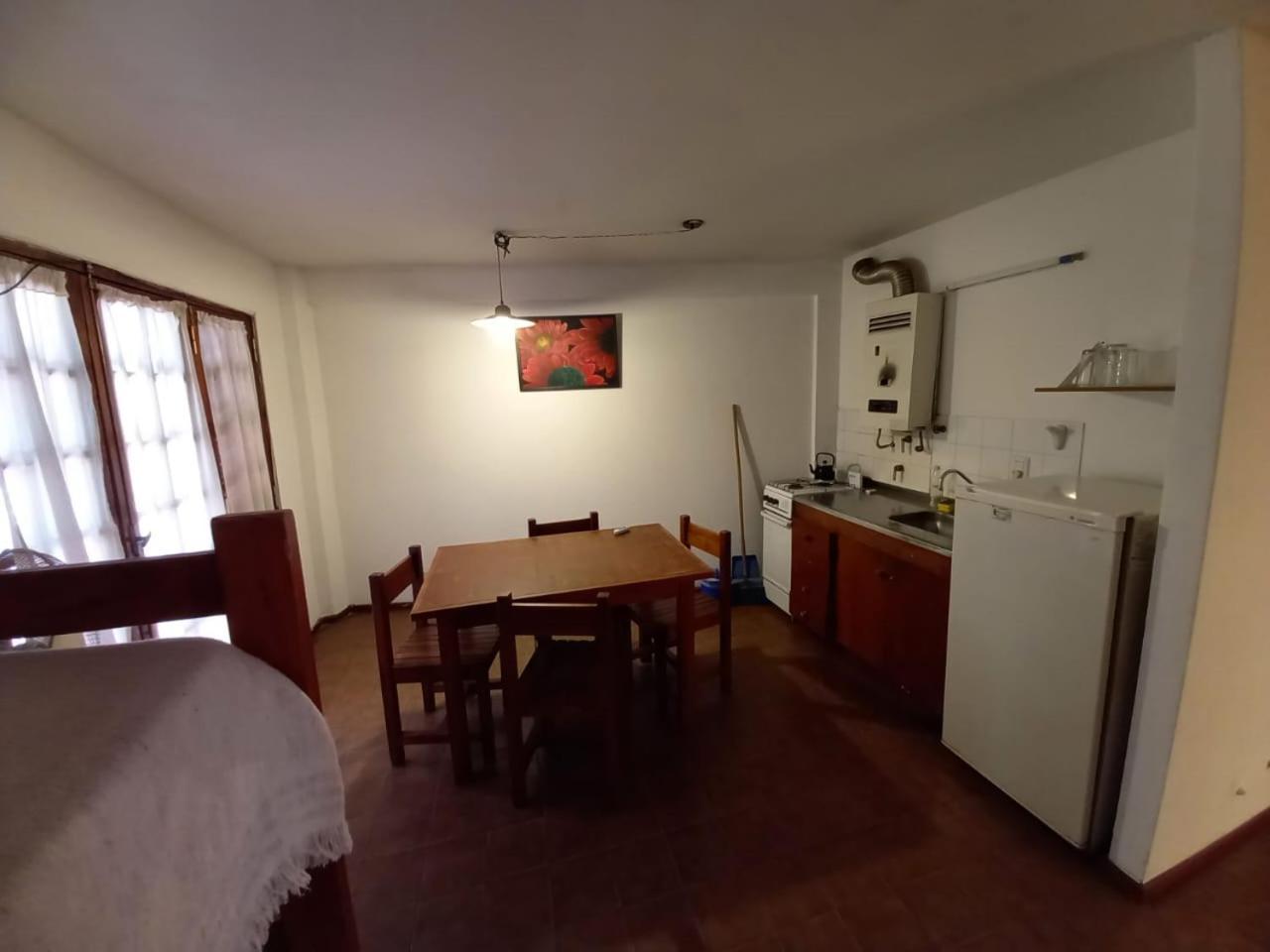 Апартаменты Complejo Urquiza Departamentos Мина-Клаверо Экстерьер фото